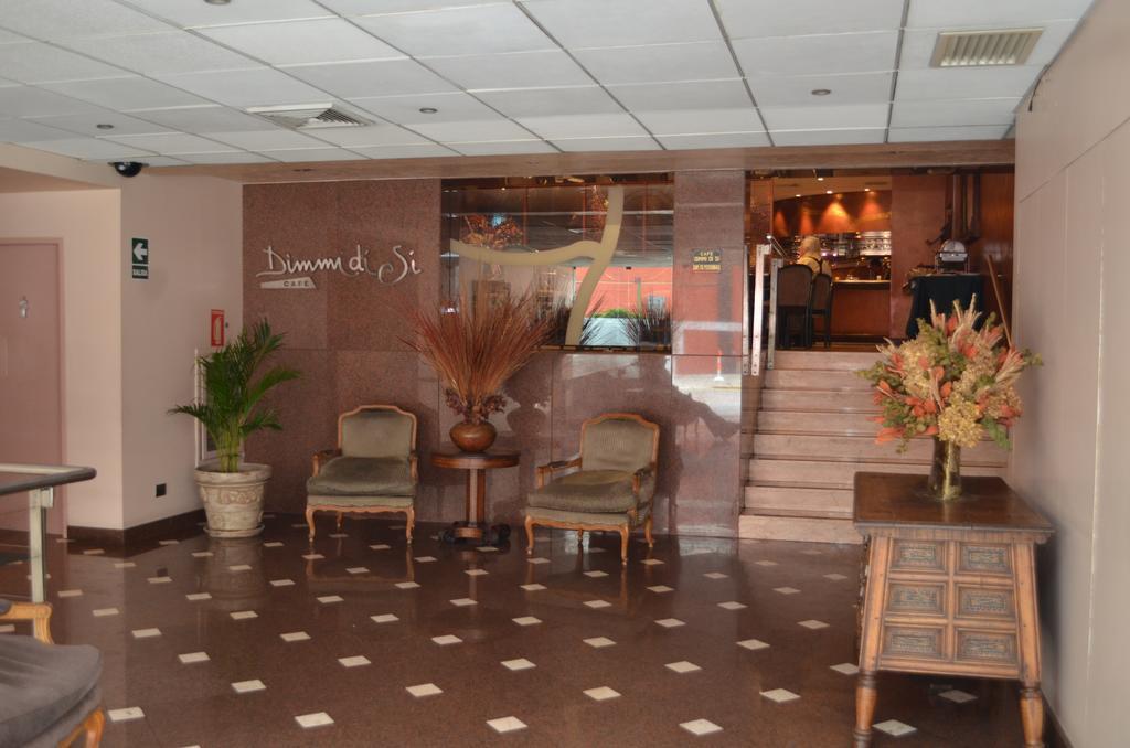 Hotel Maria Angola Lima Luaran gambar